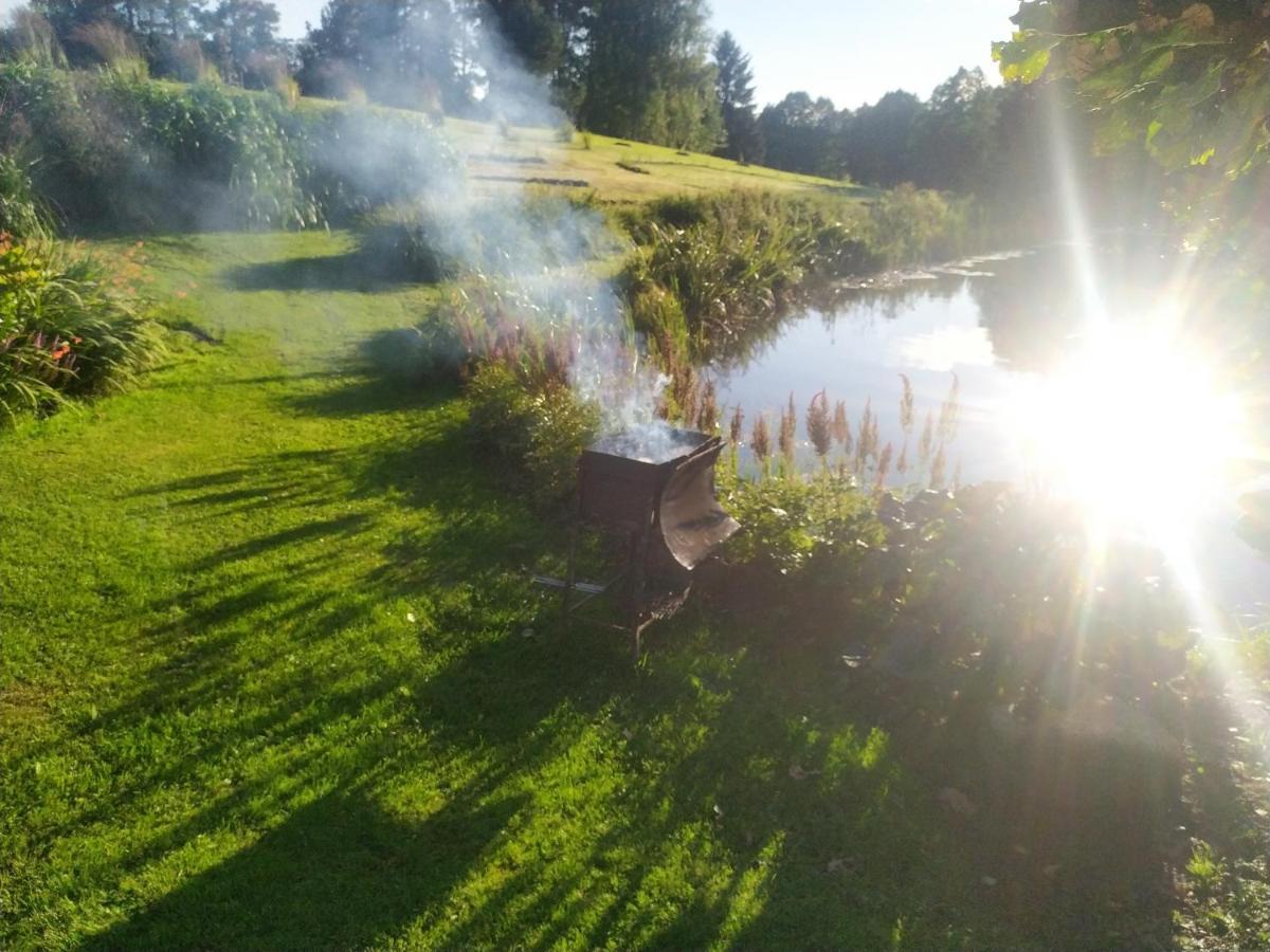 Mikalojiskis Inturke Luaran gambar