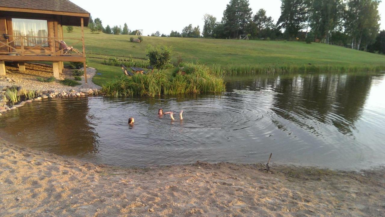 Mikalojiskis Inturke Luaran gambar